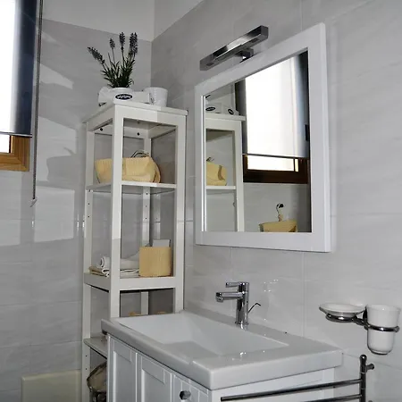 Casa Smeraldo דירה טורה לפילו